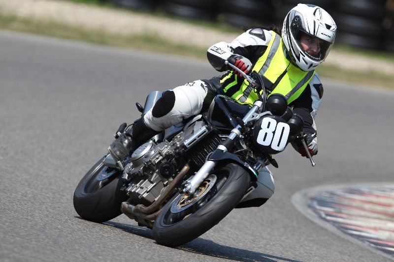 Archiv-2018/44 06.08.2018 Dunlop Moto Ride and Test Day  ADR/Strassenfahrer-Sportfahrer grün/80